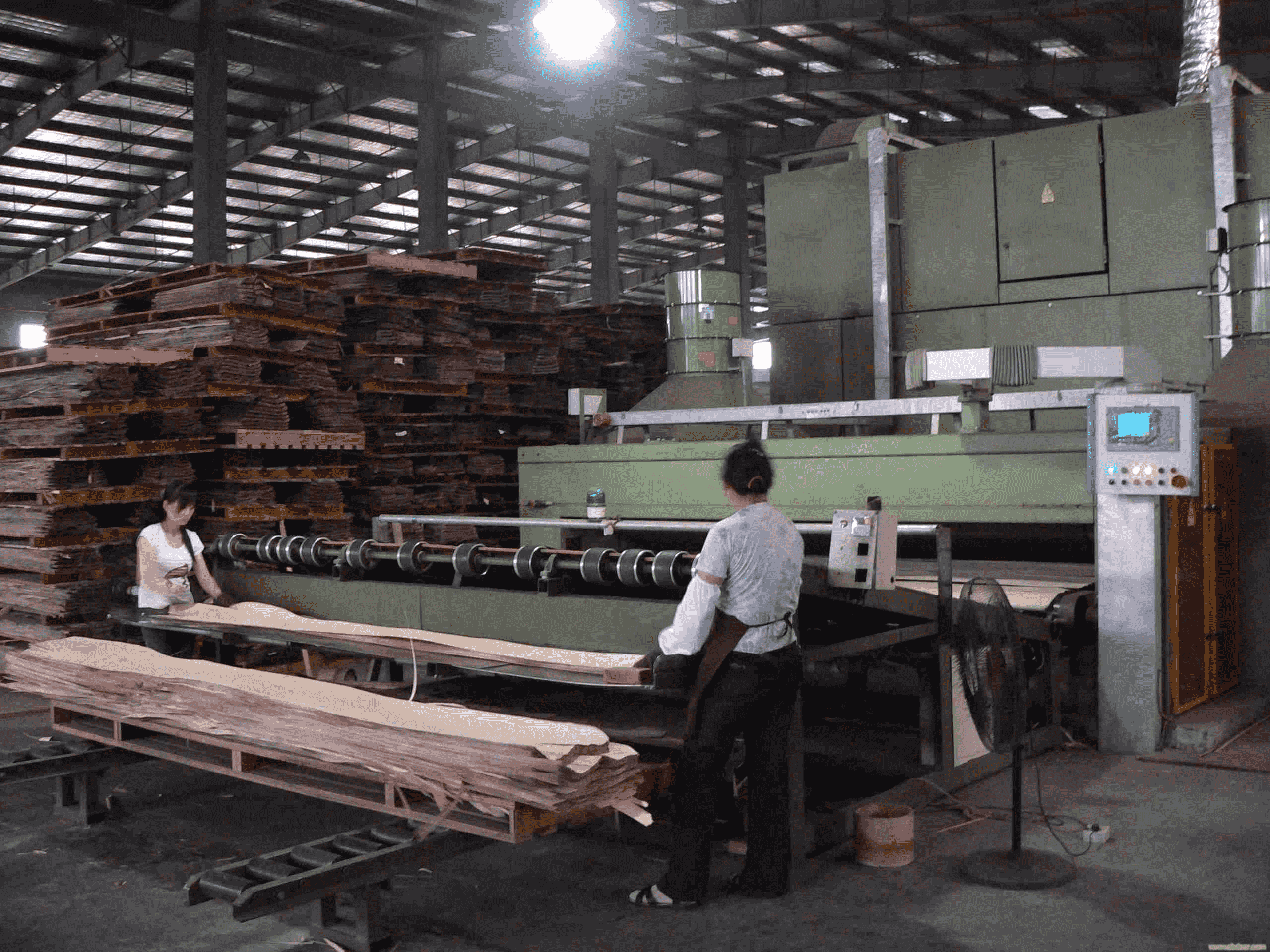 Natural Wood Veneer Manufacturer